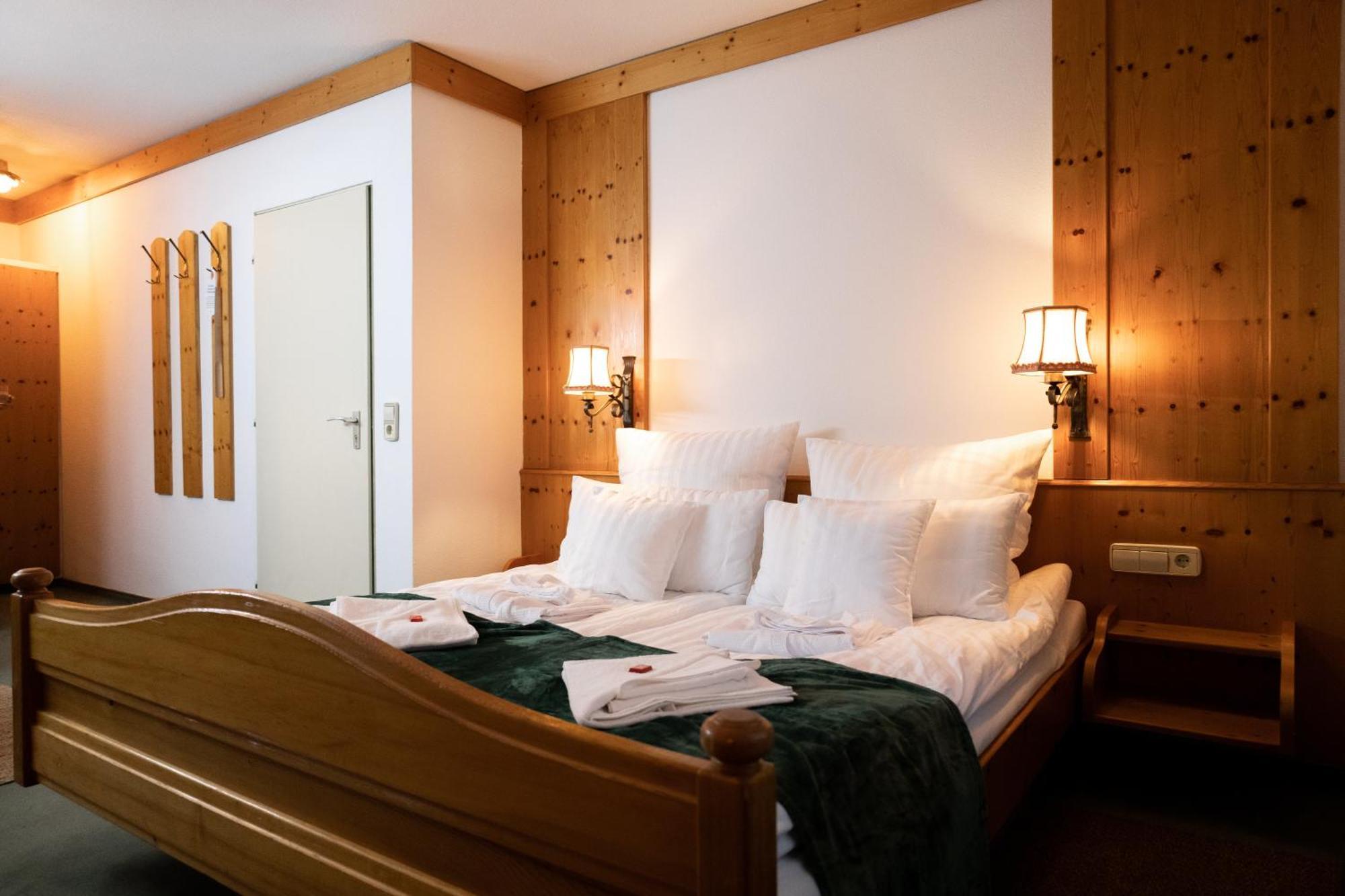 Hotel Zum See, Titisee 外观 照片